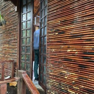 z5695351796229_ee16dc68449aaaee97889f880db7e588